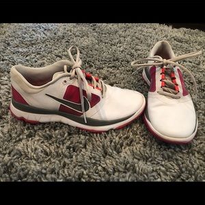 Nike Women’s Sz 7 Golf Shoes